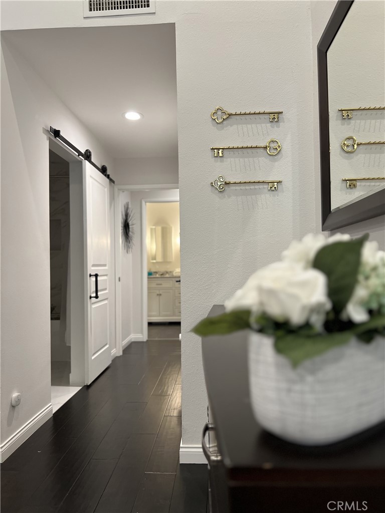 22330 Victory Boulevard 306