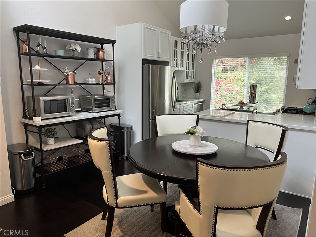 22330 Victory Boulevard 306