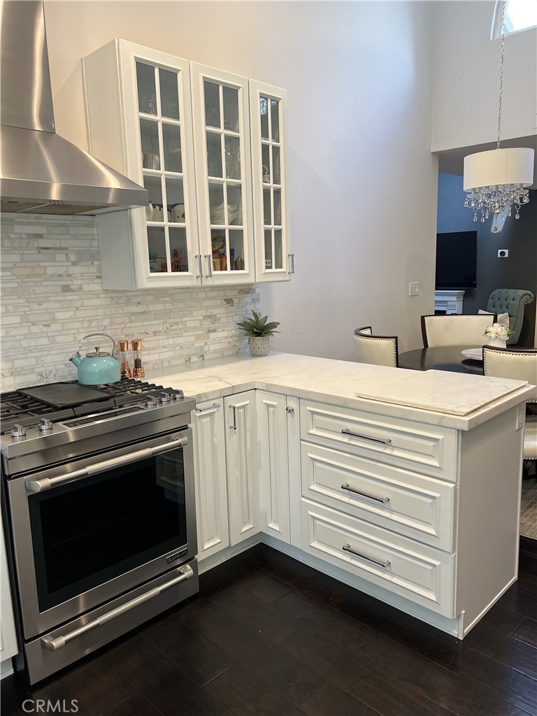 22330 Victory Boulevard 306