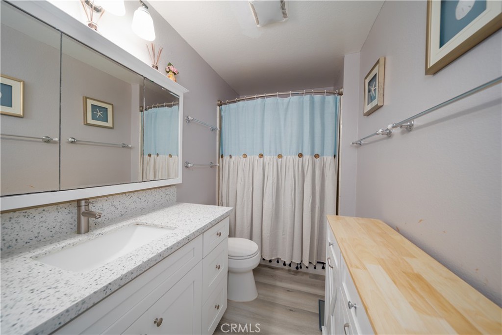 21602 Belshire Ave 5