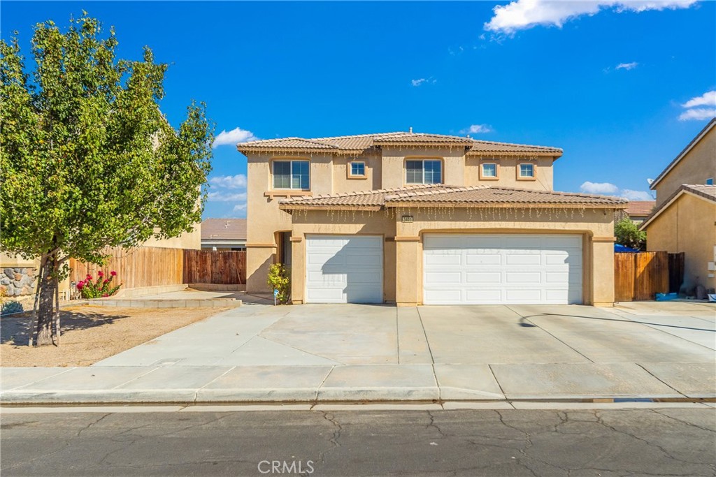 3401 Gemstone Avenue