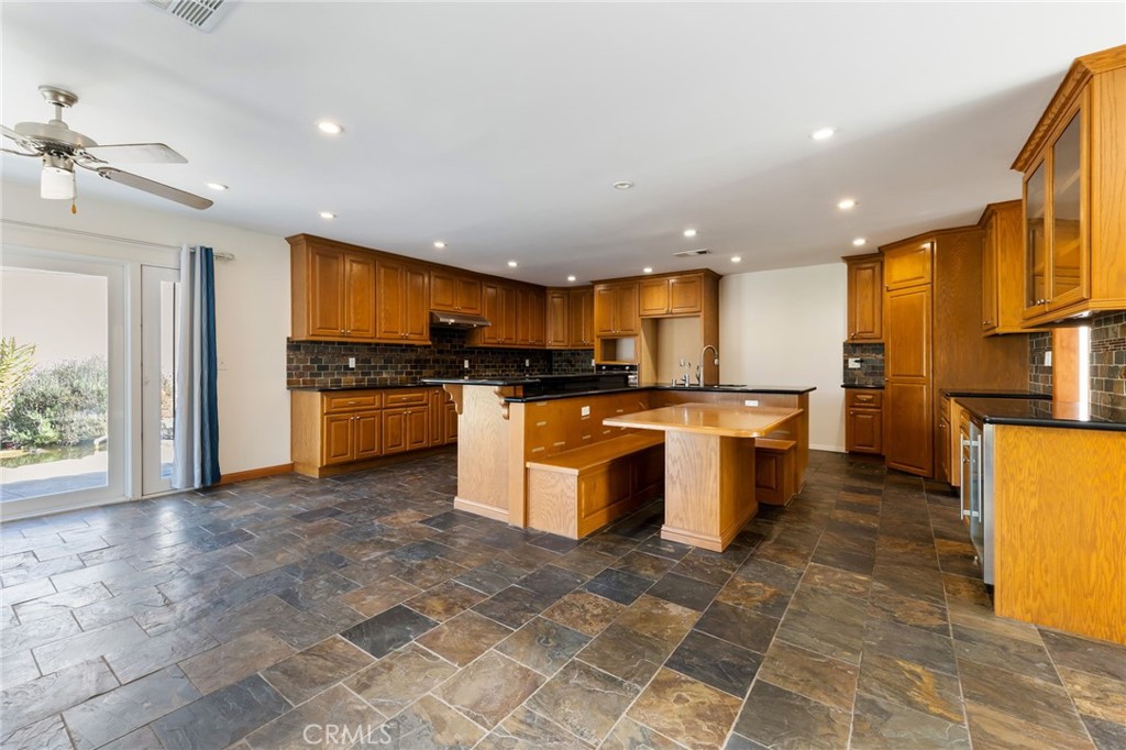 16775 Bridgeport Street