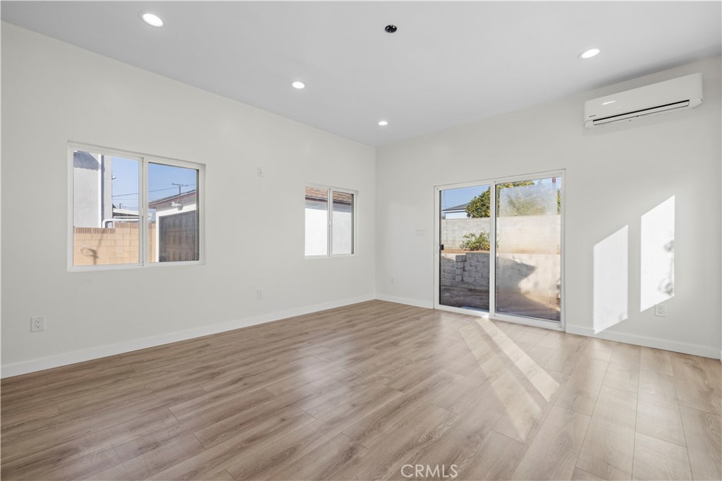 1029 W 131st Street