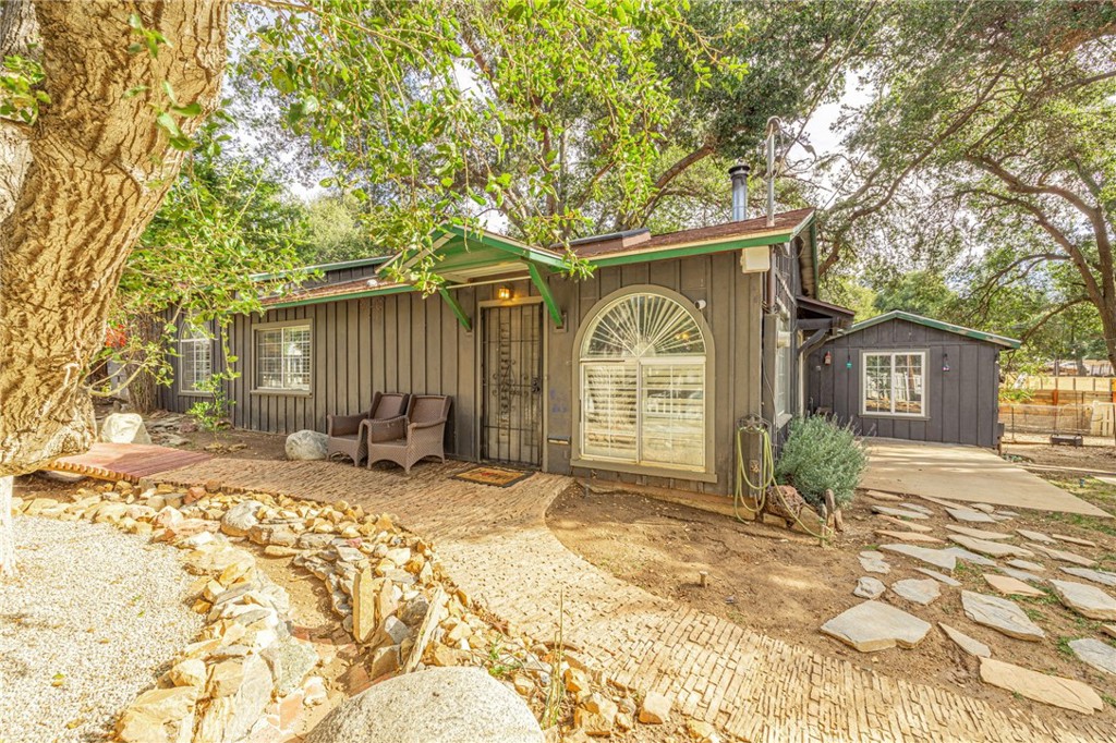 39642 Calle Llano