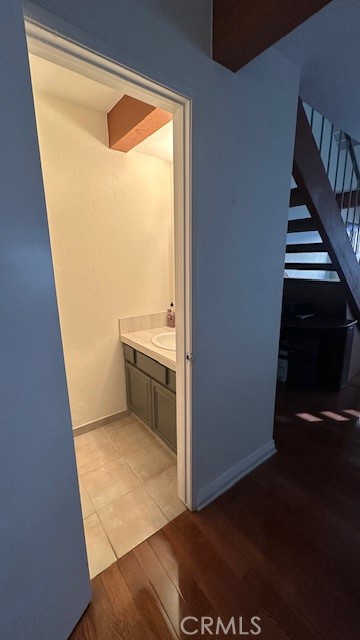 610 W Regent Street 4