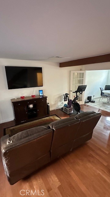 610 W Regent Street 4