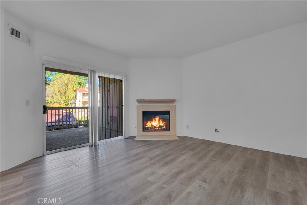 5780 Freebird Lane 102