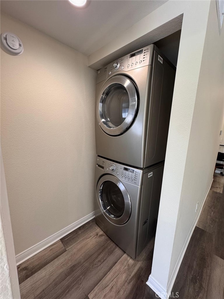 5565 Canoga Avenue 307