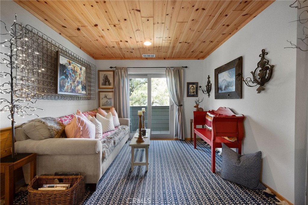 2104 St. Bernard Drive