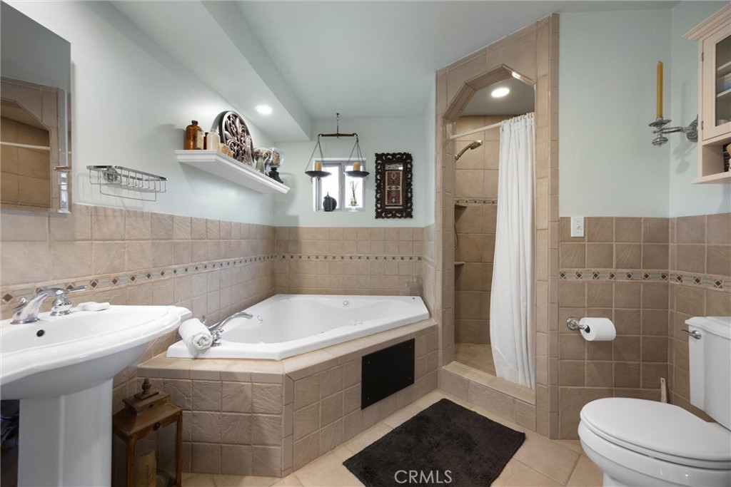 2104 St. Bernard Drive