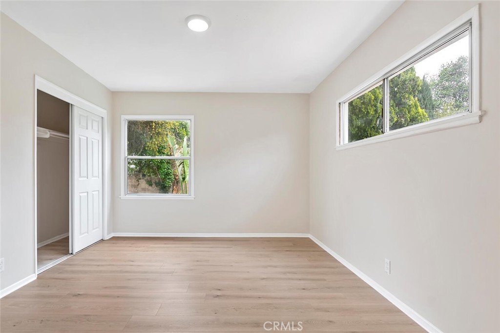 8856 Fullbright Avenue