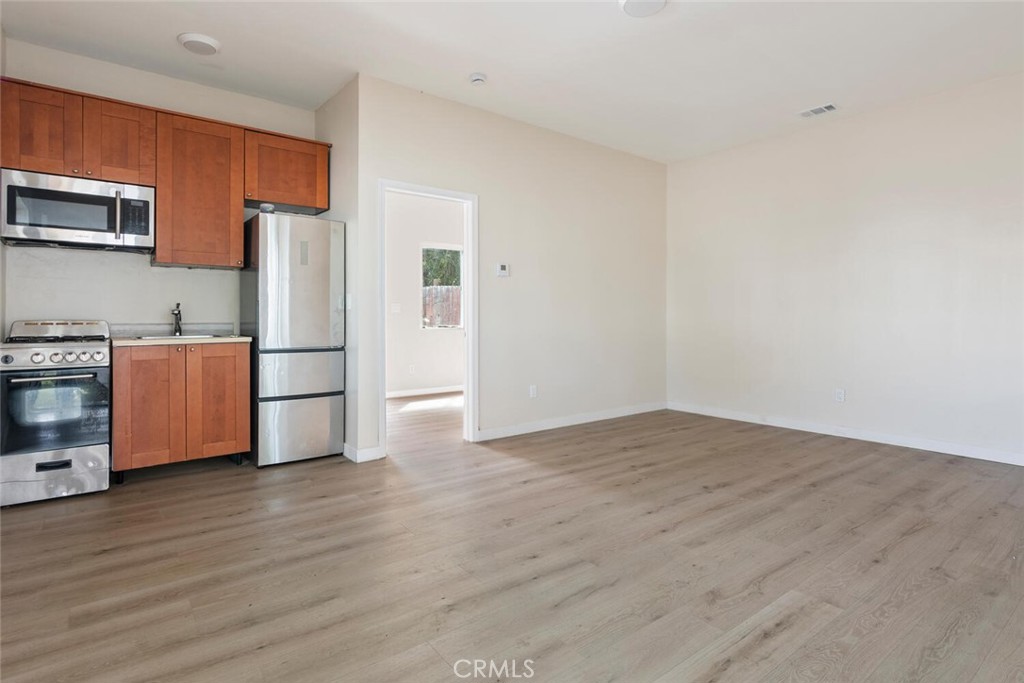 8856 Fullbright Avenue