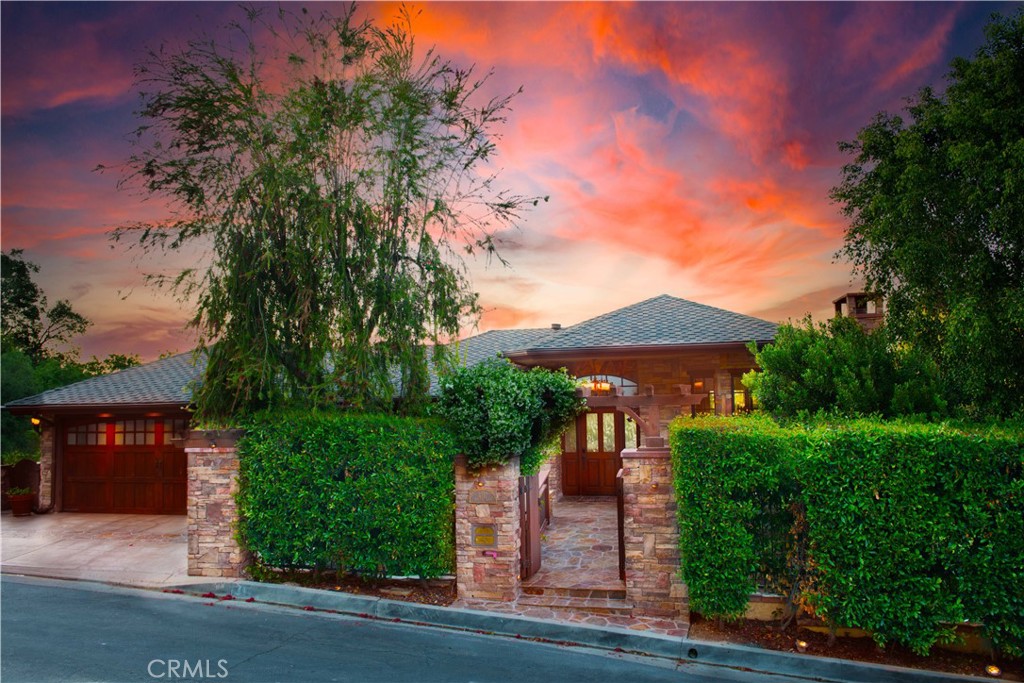 4117 Vanetta Place