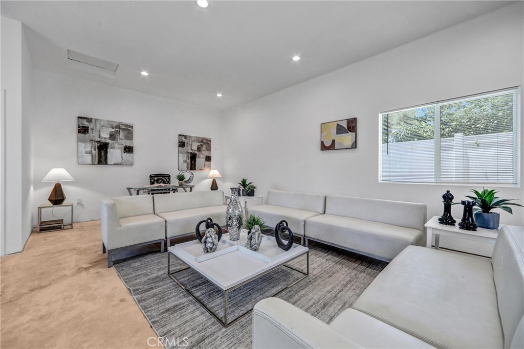 17106 Donmetz Street