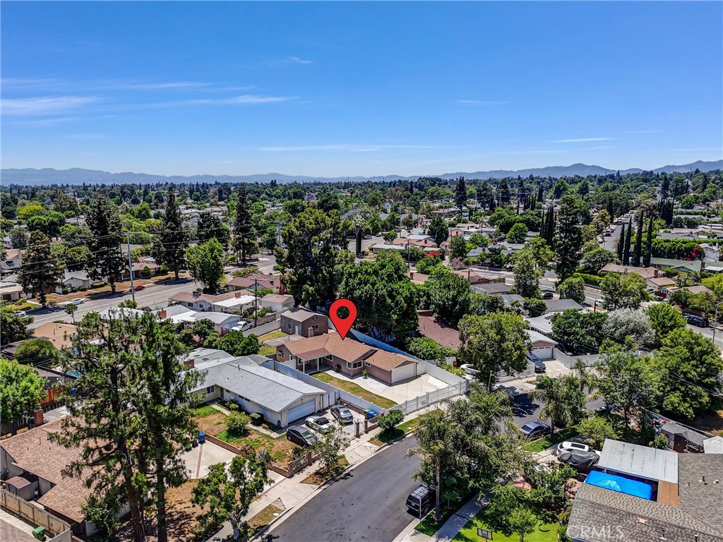 17106 Donmetz Street