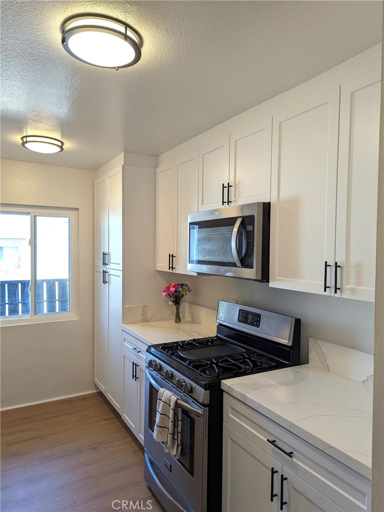 18645 Hatteras Street 250