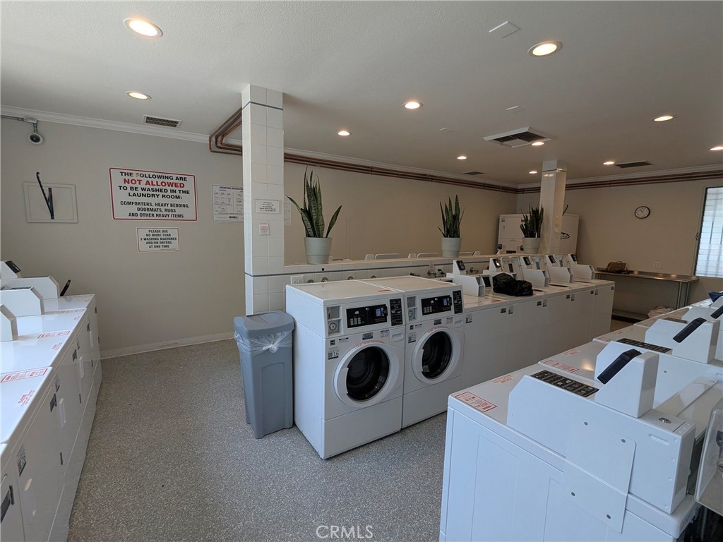 18645 Hatteras Street 250