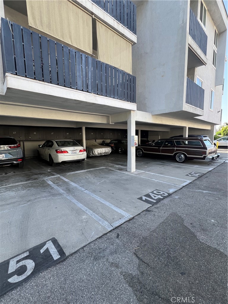 18645 Hatteras Street 250