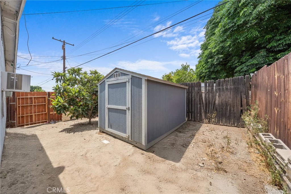 1571 E Olive Street