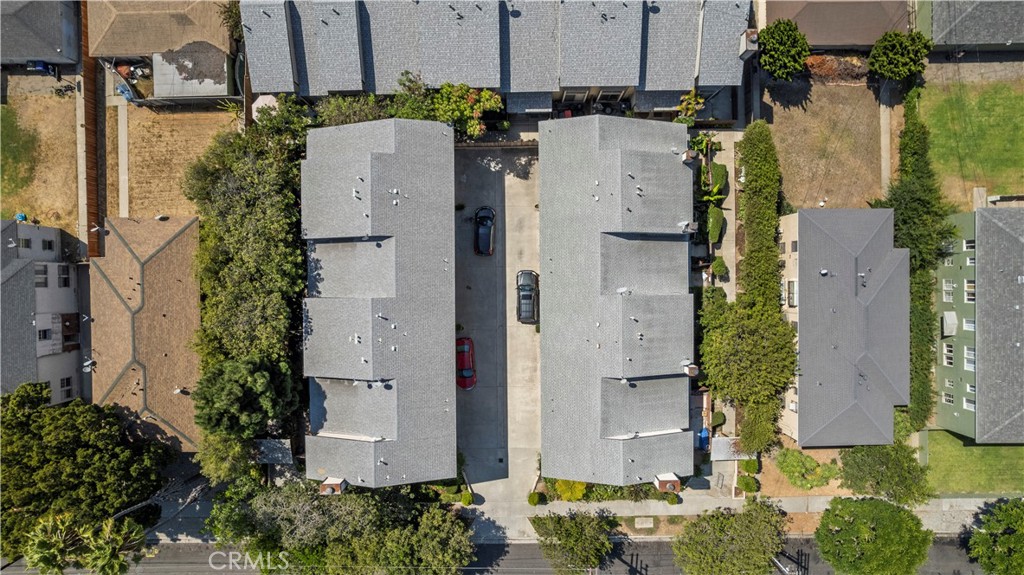 630 W Queen Street 10