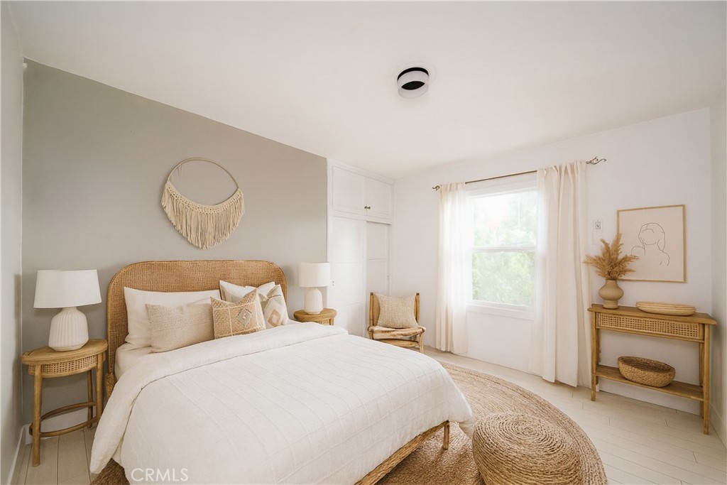 22149 Victory Boulevard