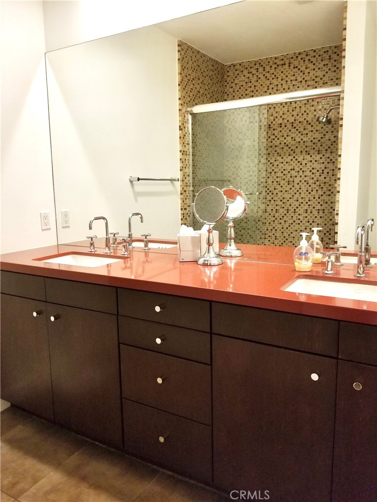 850 E Palm Canyon dr 203