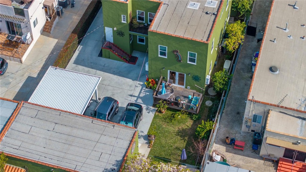 1245 S Hudson
