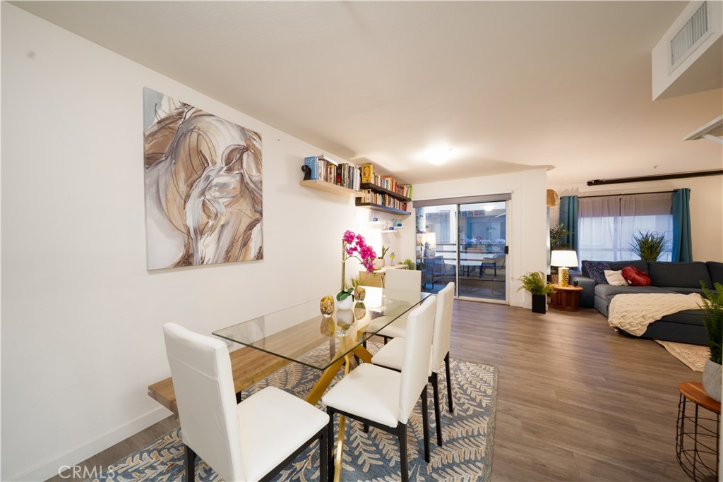 8744 Burnet 7