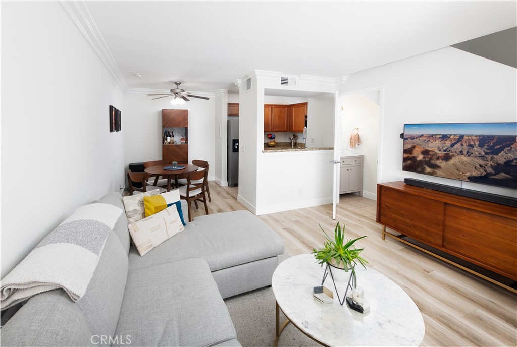 355 N Maple Street 203