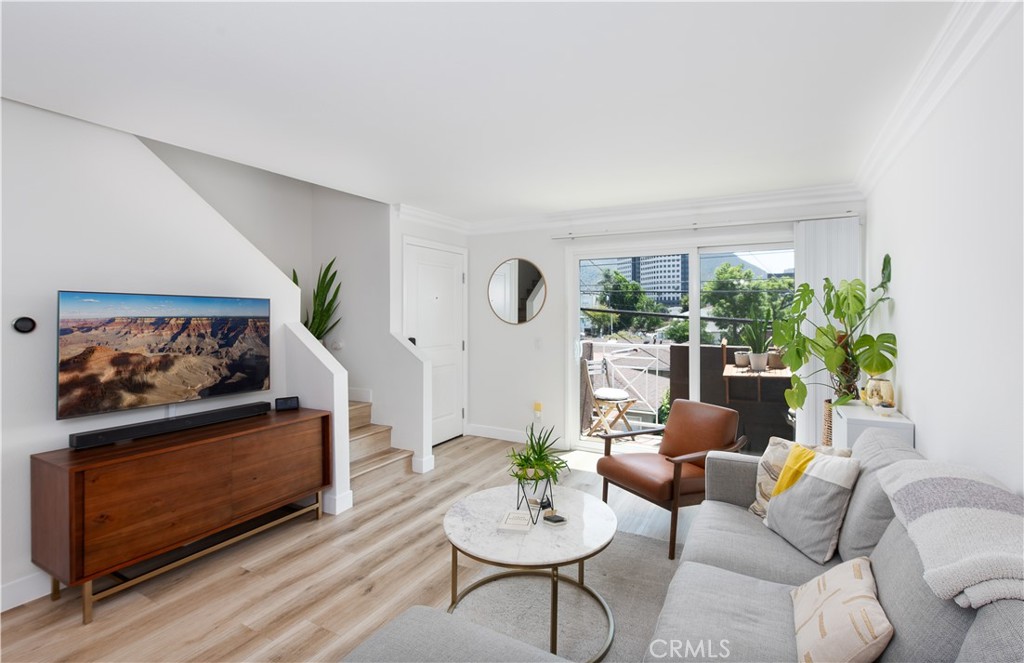 355 N Maple Street 203