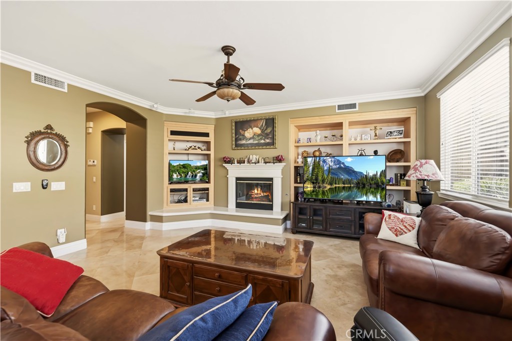 5861 Mustang Drive