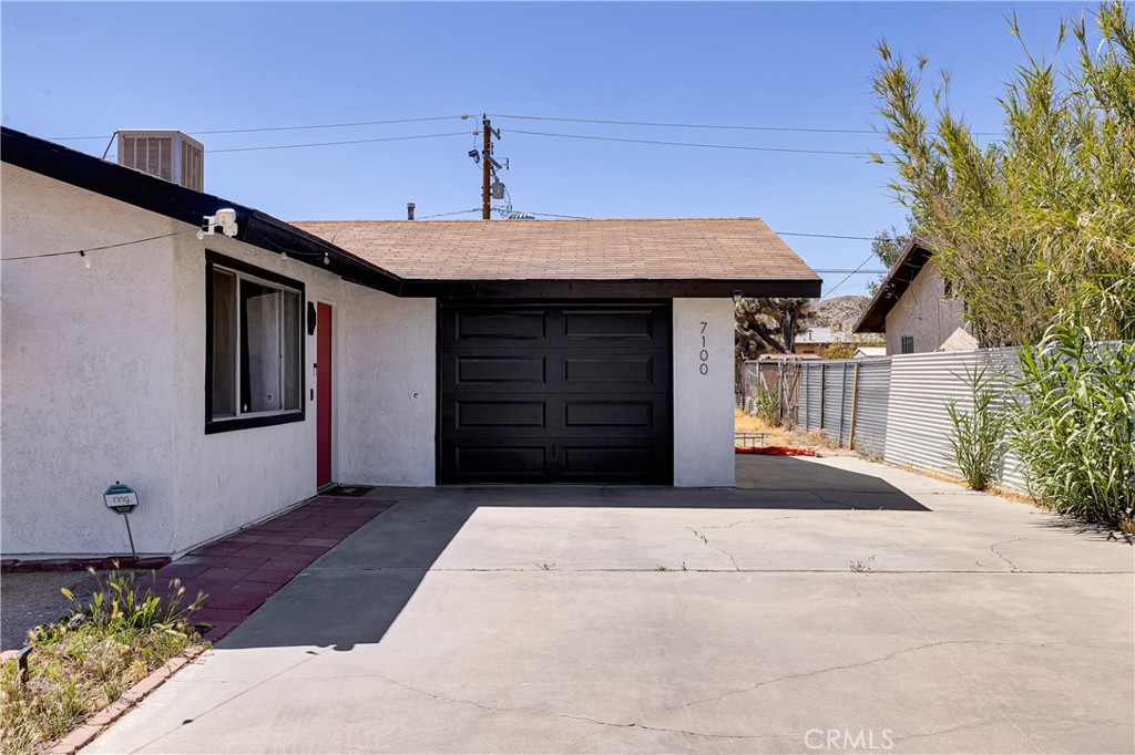 7100 Cholla Avenue