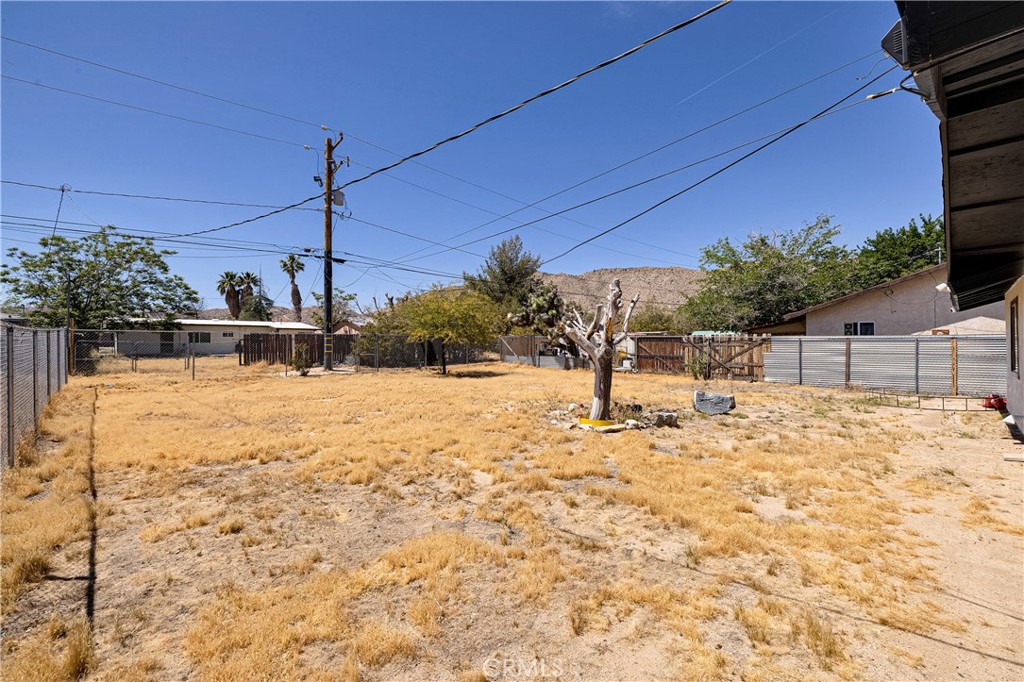7100 Cholla Avenue