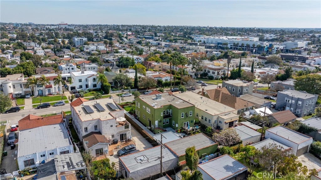 1245 S Hudson