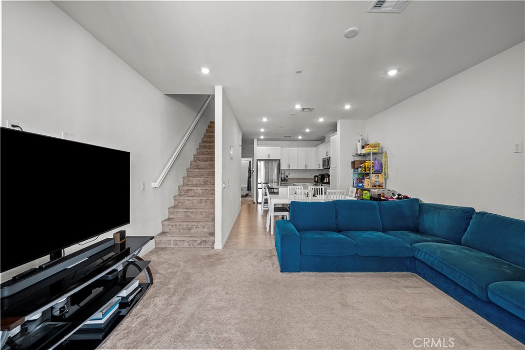 3888 Verdana Circle