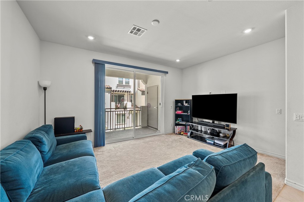 3888 Verdana Circle