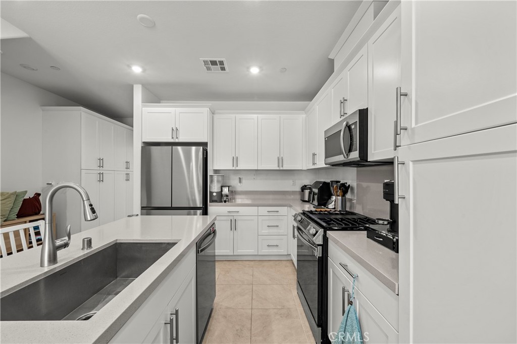 3888 Verdana Circle