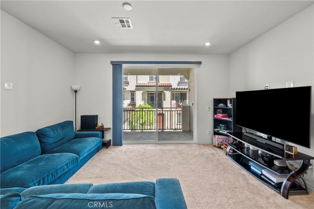 3888 Verdana Circle