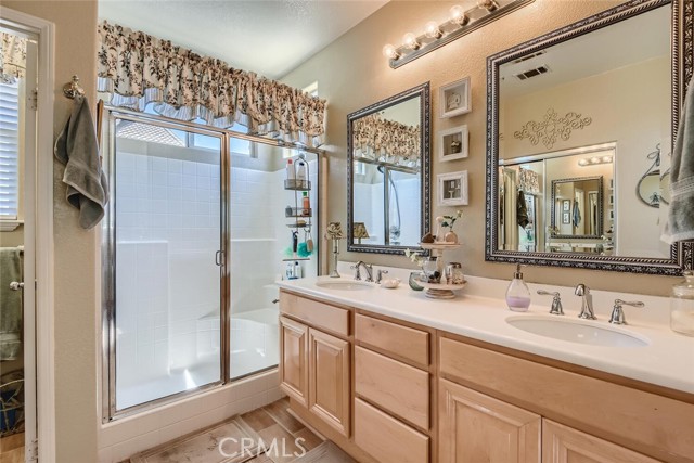 28563 Waterhole Canyon Drive