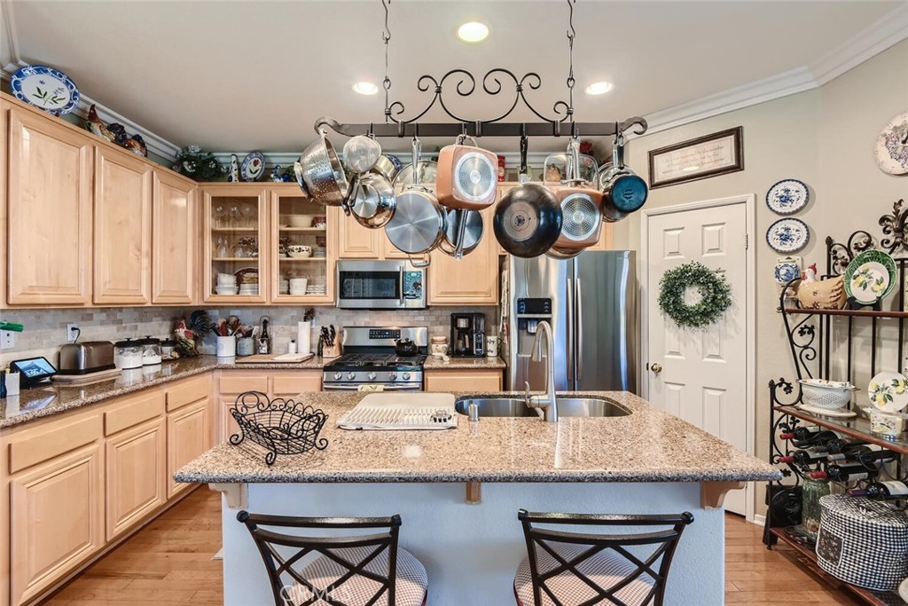 28563 Waterhole Canyon Drive