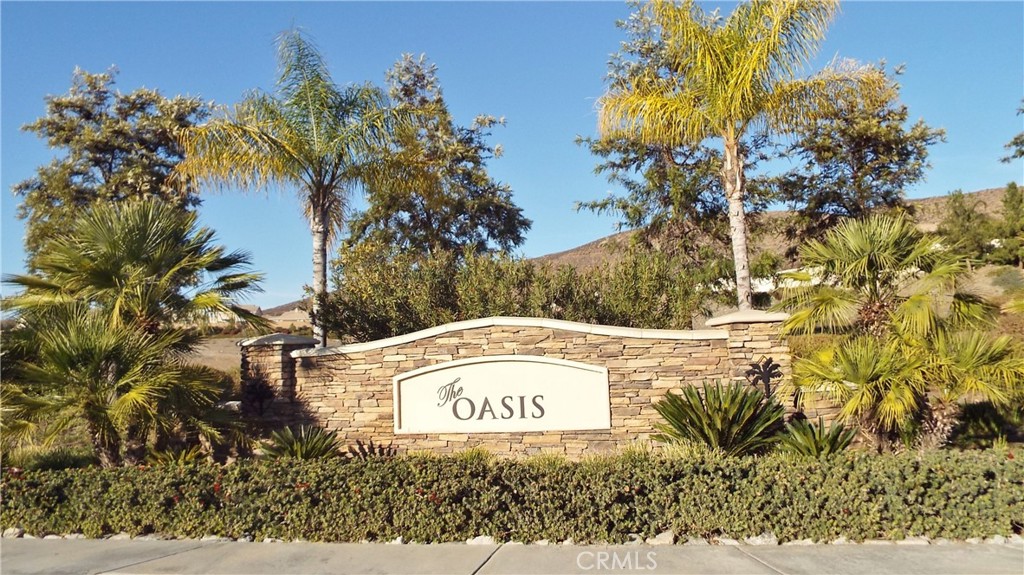 28563 Waterhole Canyon Drive