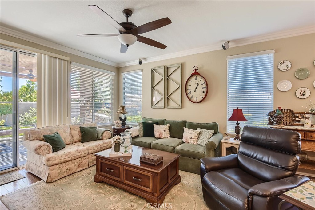 28563 Waterhole Canyon Drive