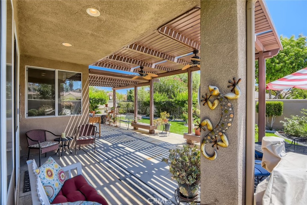 28563 Waterhole Canyon Drive