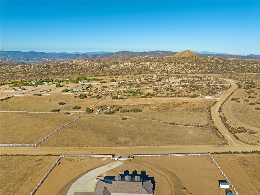 43945 Soaring Hawk Road