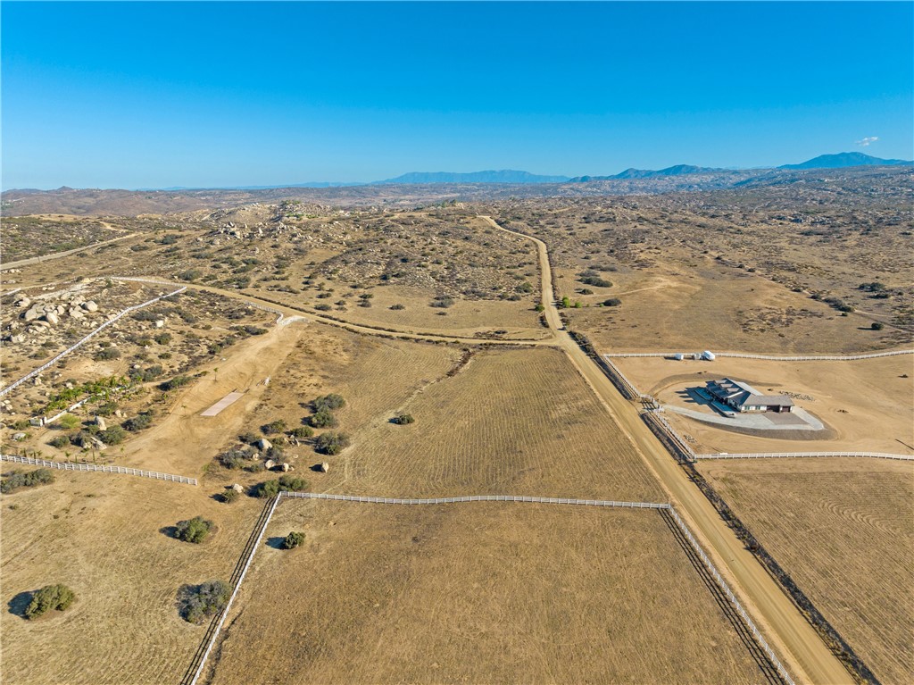 43945 Soaring Hawk Road