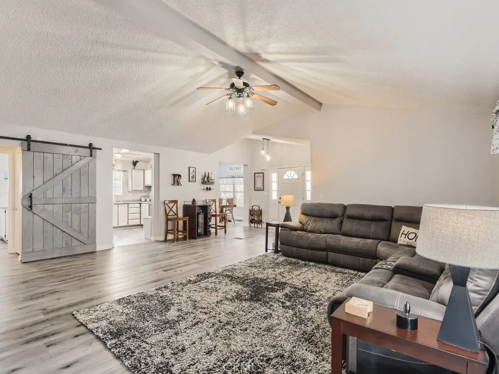 27250 Murrieta Rd. #237