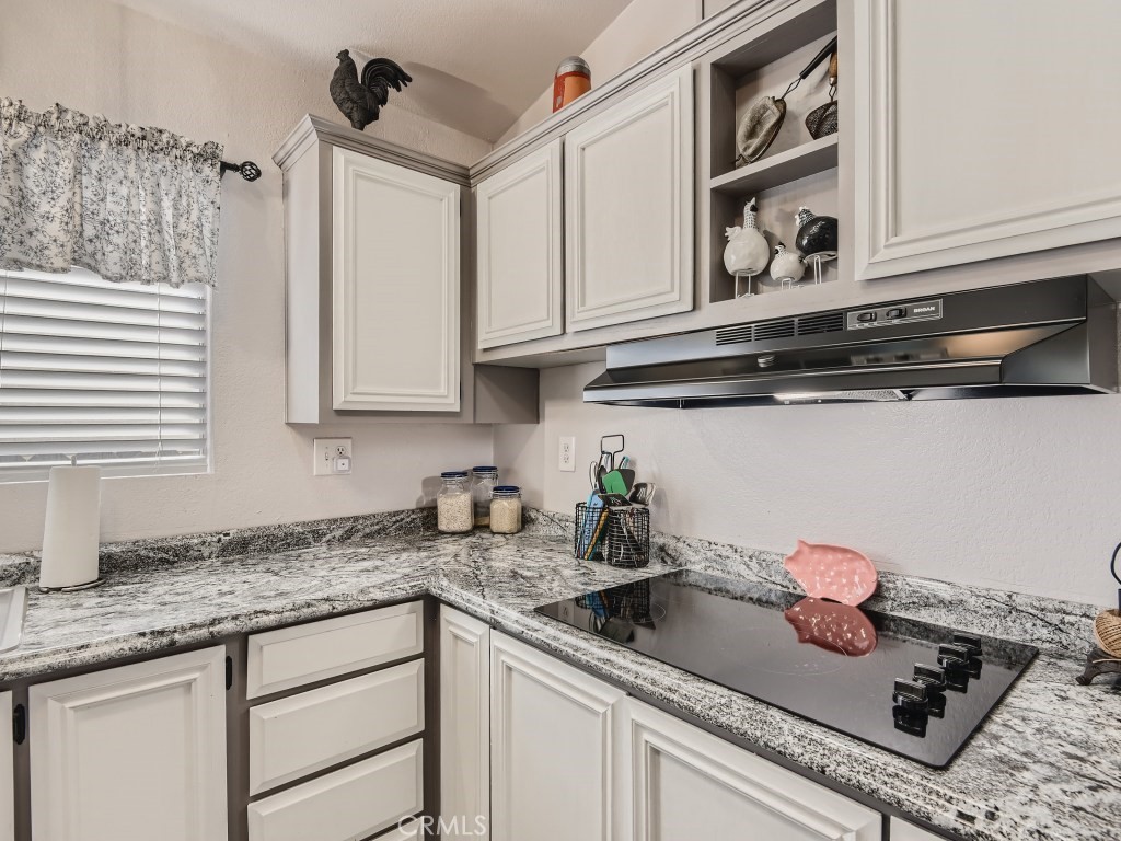 27250 Murrieta Rd. #237