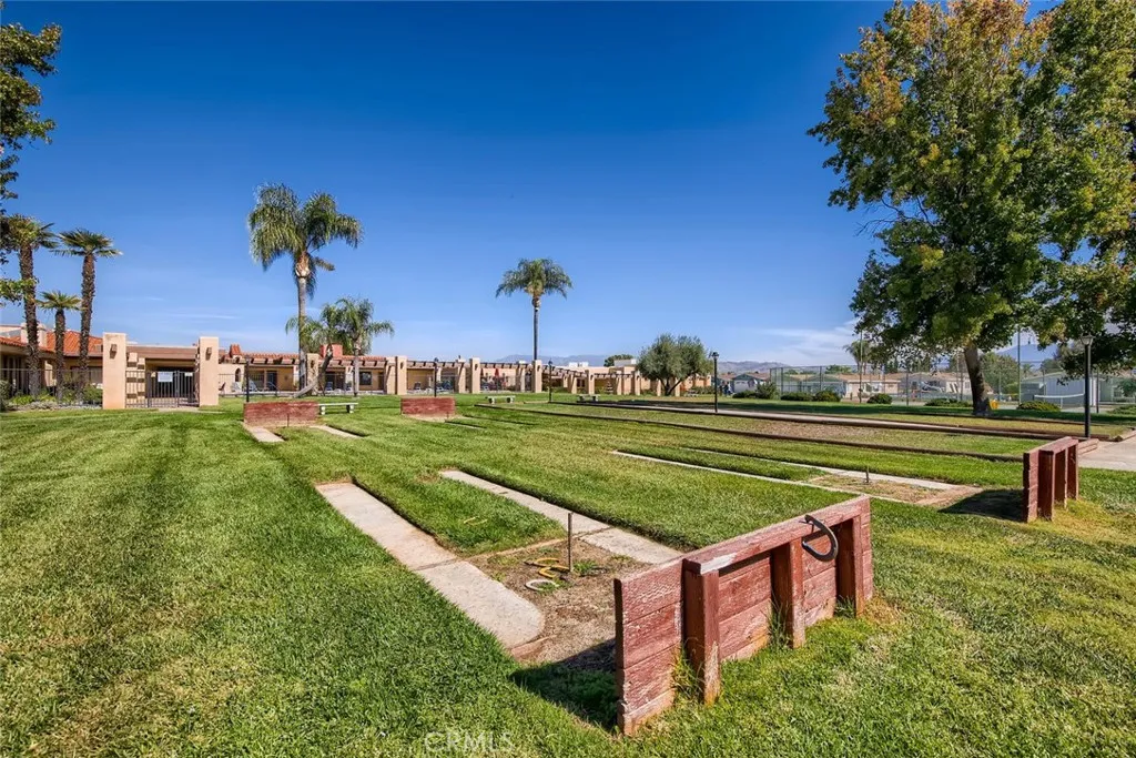 27250 Murrieta Rd. #237