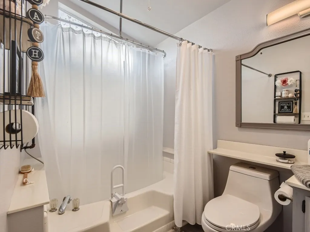 27250 Murrieta Rd. #237