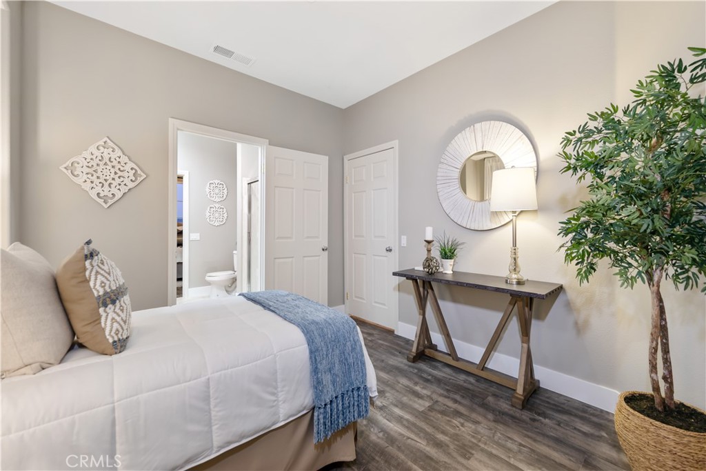 875 Poppyseed Way 403